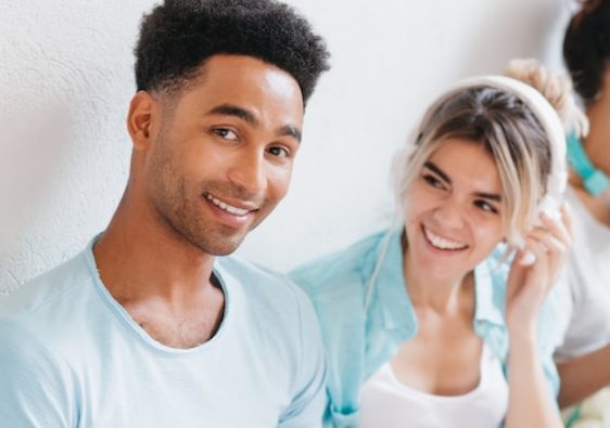 Mutuelle jeune : couverture de base ou complète, que choisir ?