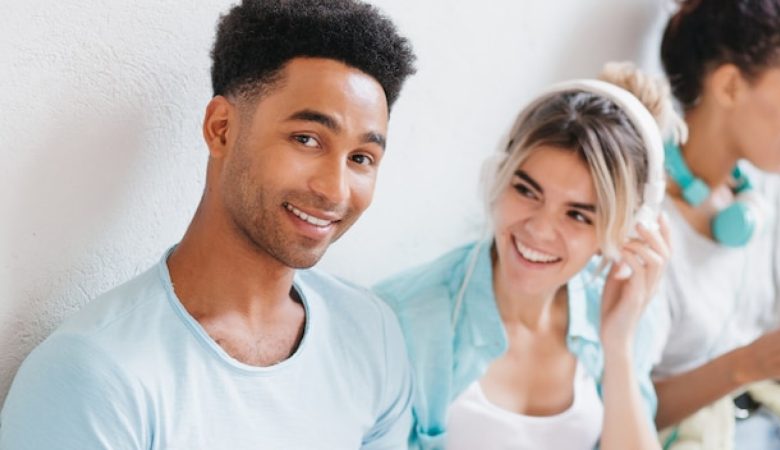 Mutuelle jeune : couverture de base ou complète, que choisir ?